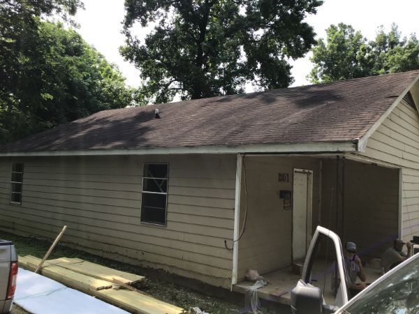 201 Volz exterior before.